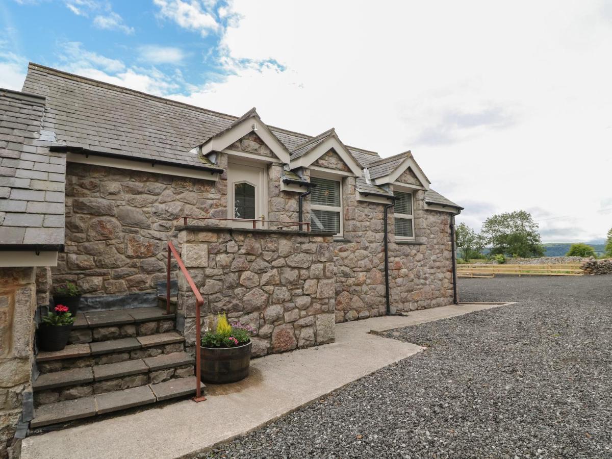 The Wren Villa Colwyn Bay Exterior photo